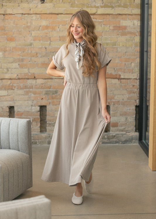 Casey Cap Sleeve Midi Dress