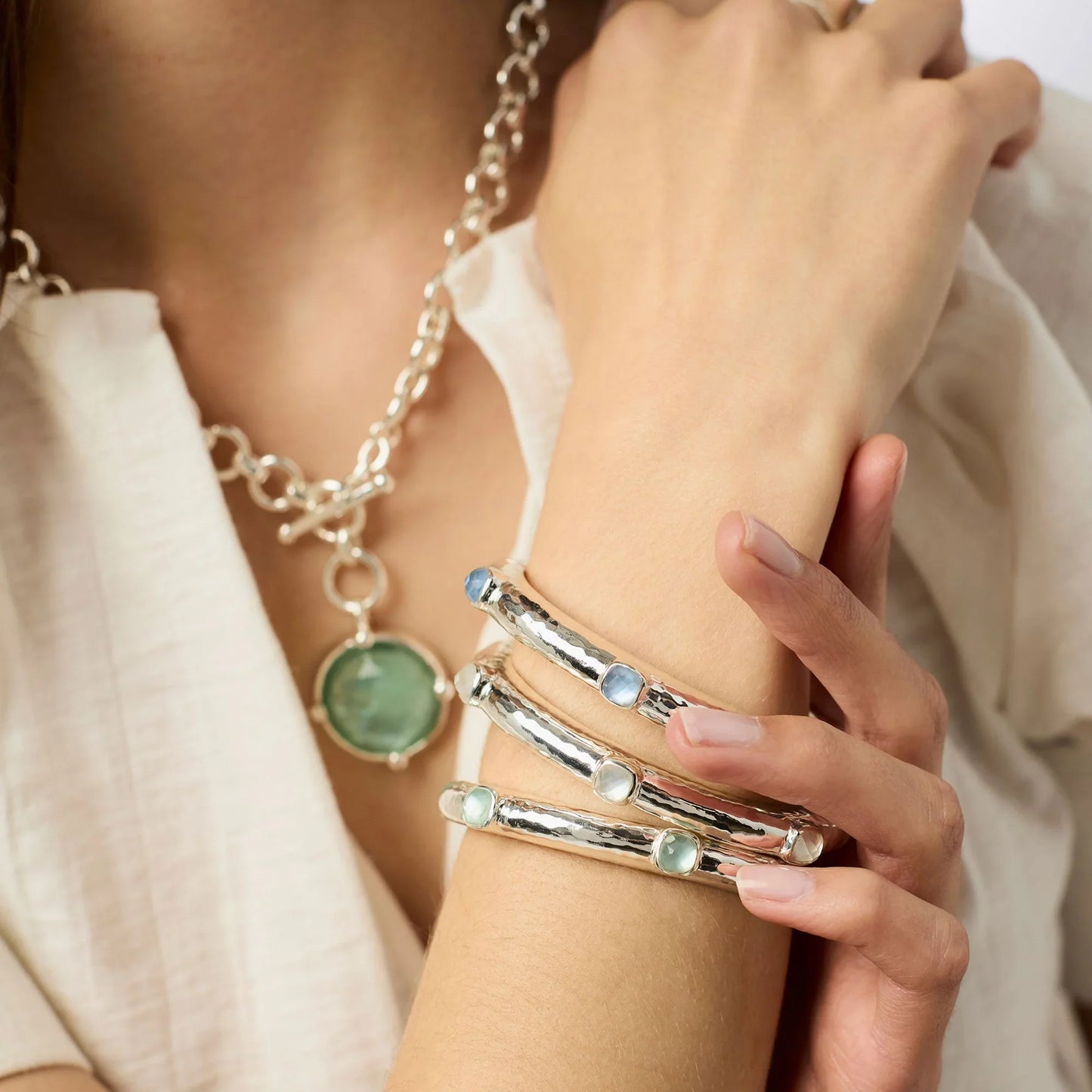 Catalina Hinge Bangle - Turquoise Blue