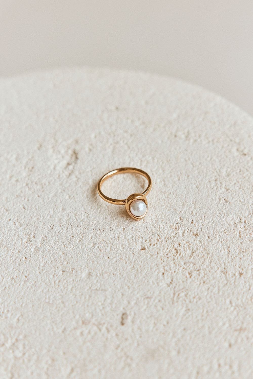 Neela Pearl Ring
