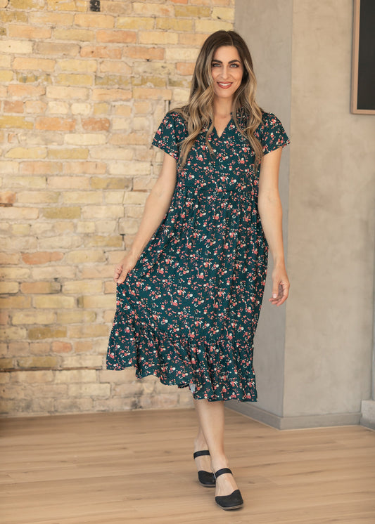 Jaydrien Green Floral Short Sleeve Midi Dress